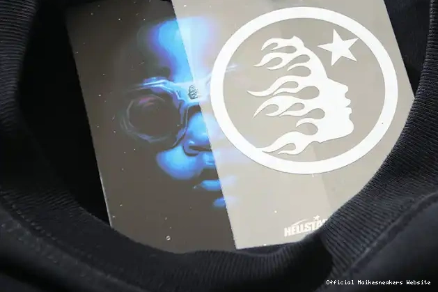 Official Maikesneakers Pack